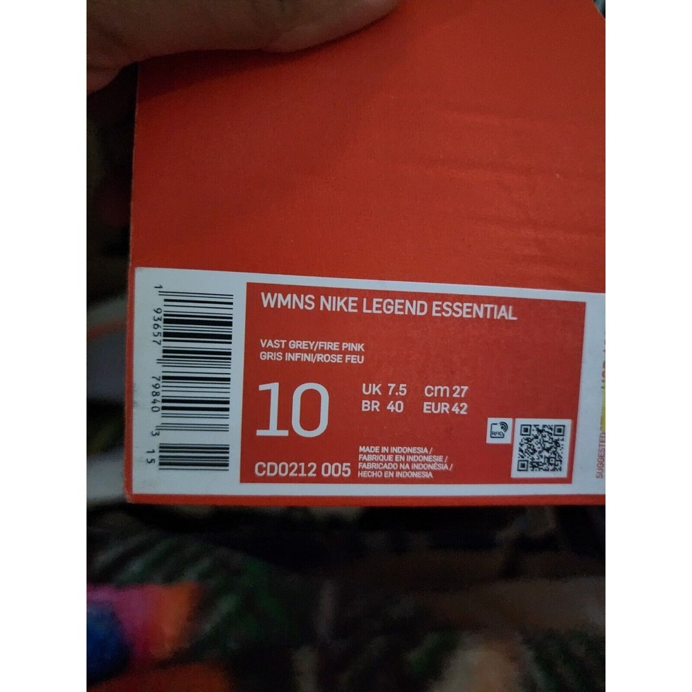 NEW Nike Legend Essential Shoes Gray Fire Pink Magic Ember CD0212-005 Women's 10 - Picture 7 of 7